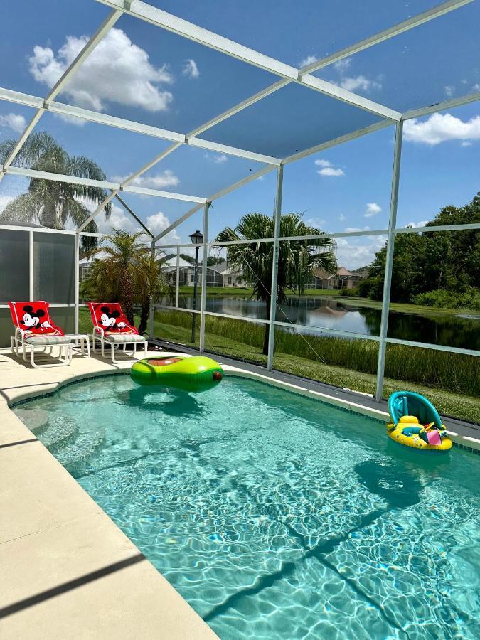 Private Pool With A Beautiful View Overlooking The Lake! Near Disney - Universal 키시미 외부 사진
