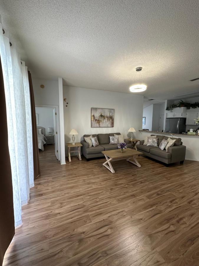 Private Pool With A Beautiful View Overlooking The Lake! Near Disney - Universal 키시미 외부 사진