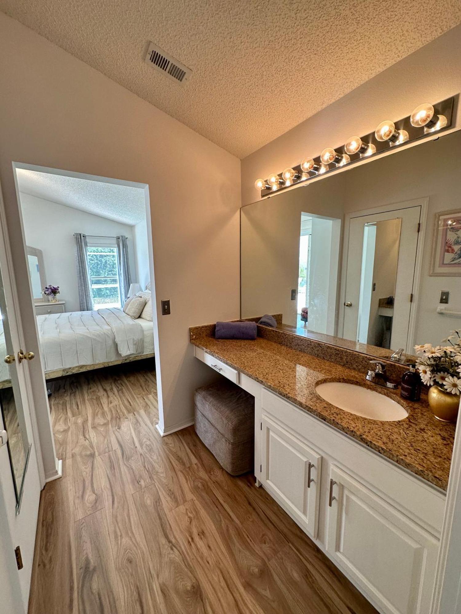 Private Pool With A Beautiful View Overlooking The Lake! Near Disney - Universal 키시미 외부 사진