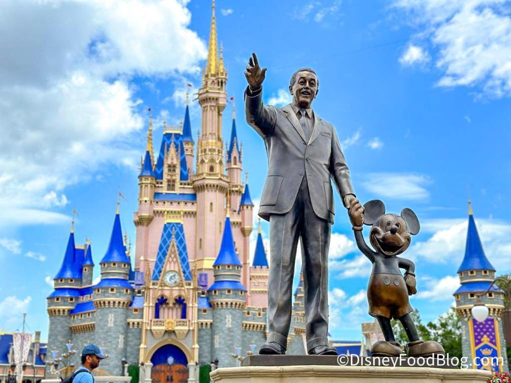 Private Pool With A Beautiful View Overlooking The Lake! Near Disney - Universal 키시미 외부 사진
