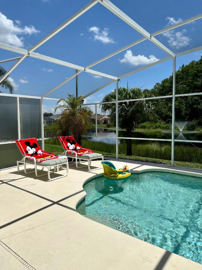 Private Pool With A Beautiful View Overlooking The Lake! Near Disney - Universal 키시미 외부 사진
