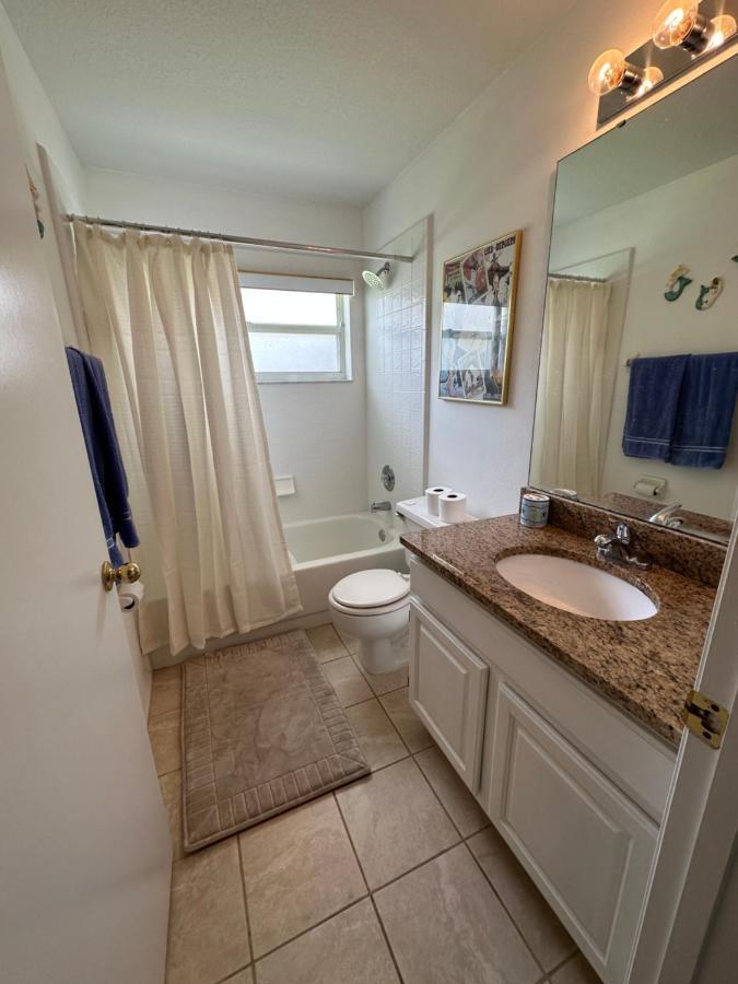 Private Pool With A Beautiful View Overlooking The Lake! Near Disney - Universal 키시미 외부 사진