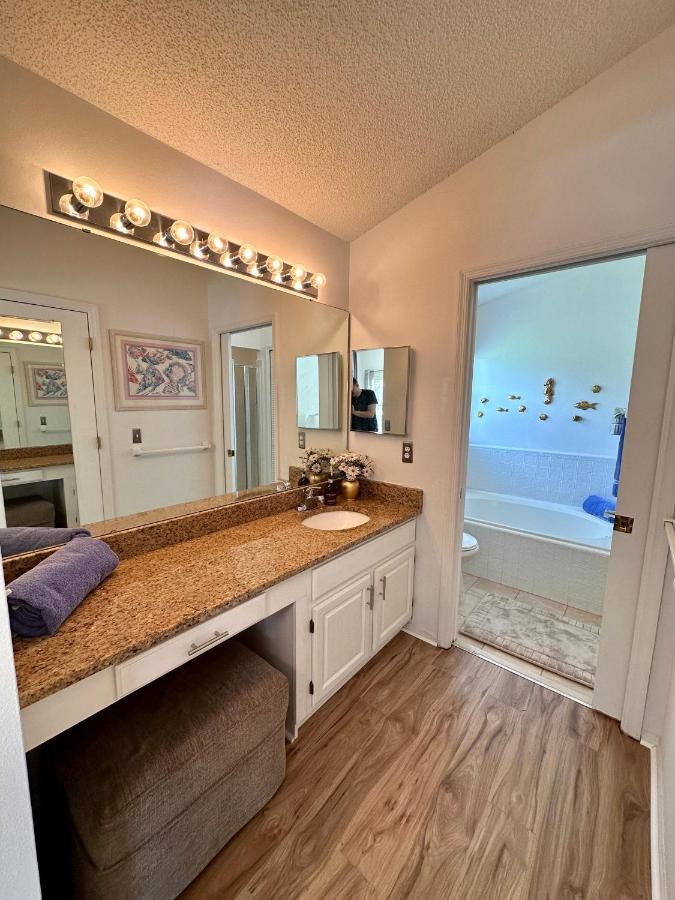 Private Pool With A Beautiful View Overlooking The Lake! Near Disney - Universal 키시미 외부 사진