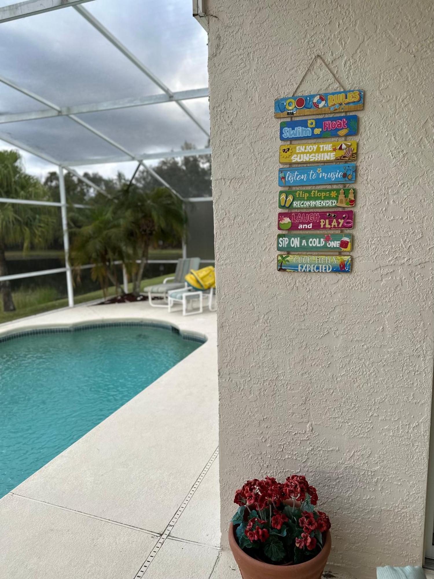 Private Pool With A Beautiful View Overlooking The Lake! Near Disney - Universal 키시미 외부 사진